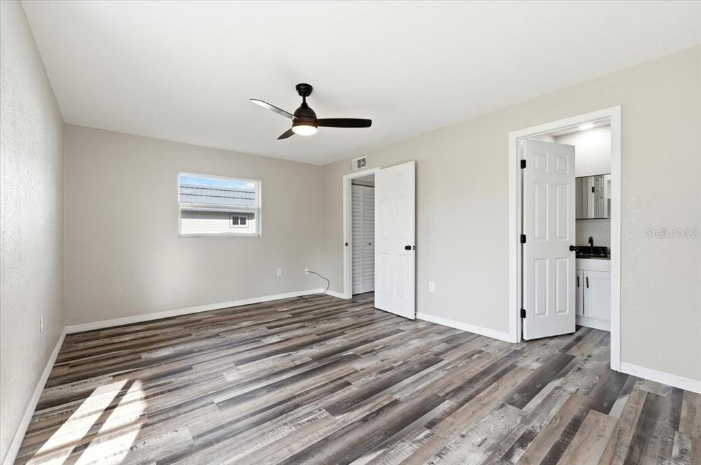 205 Andover Place N - Photo 18