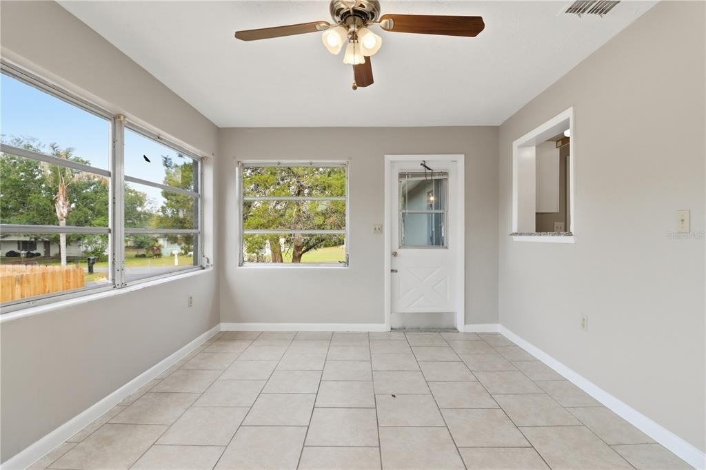 38 Regina Boulevard - Photo 19