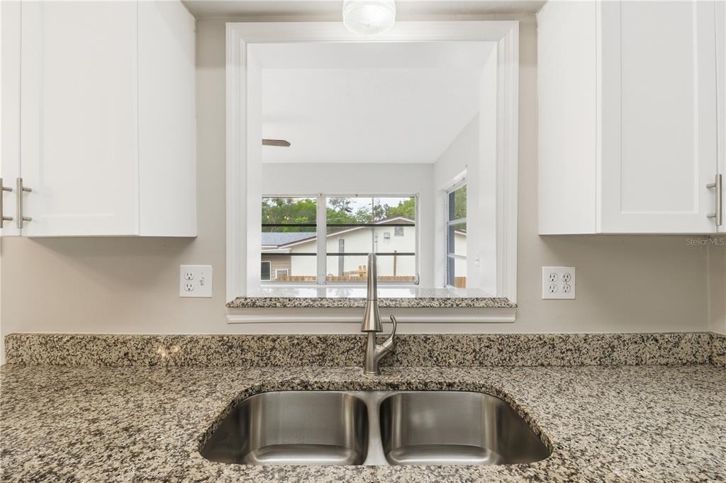 38 Regina Boulevard - Photo 16