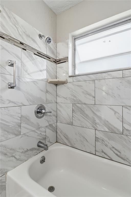 38 Regina Boulevard - Photo 29