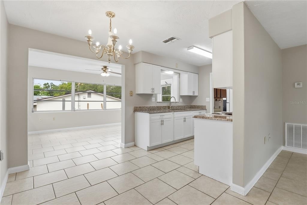 38 Regina Boulevard - Photo 9