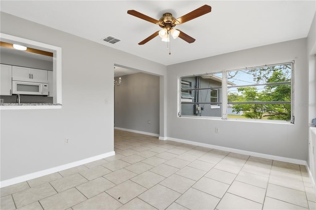 38 Regina Boulevard - Photo 20