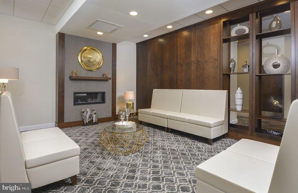 515 W Chelten Avenue - Photo 9