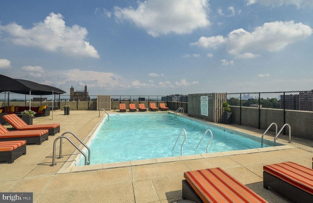 515 W Chelten Avenue - Photo 30