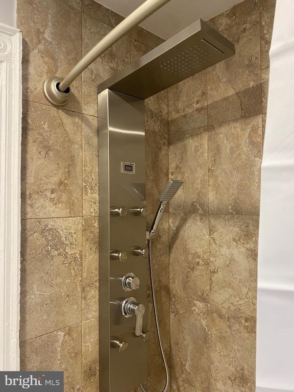530 W King Street - Photo 5