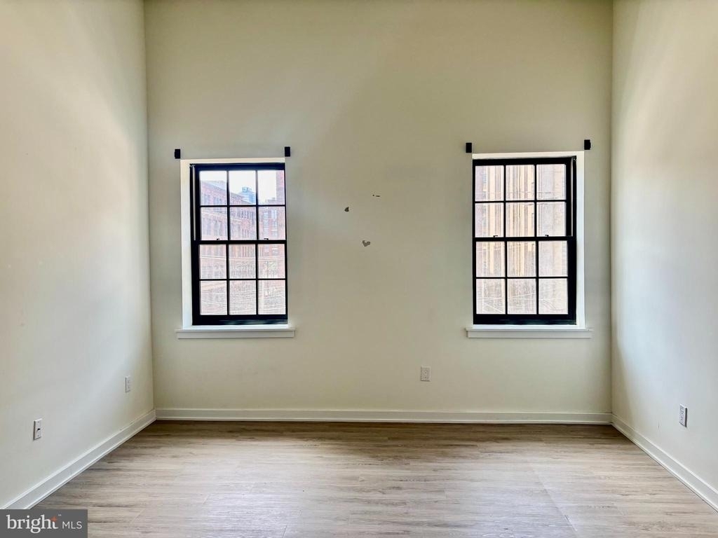 500 N 13th Street - Photo 5