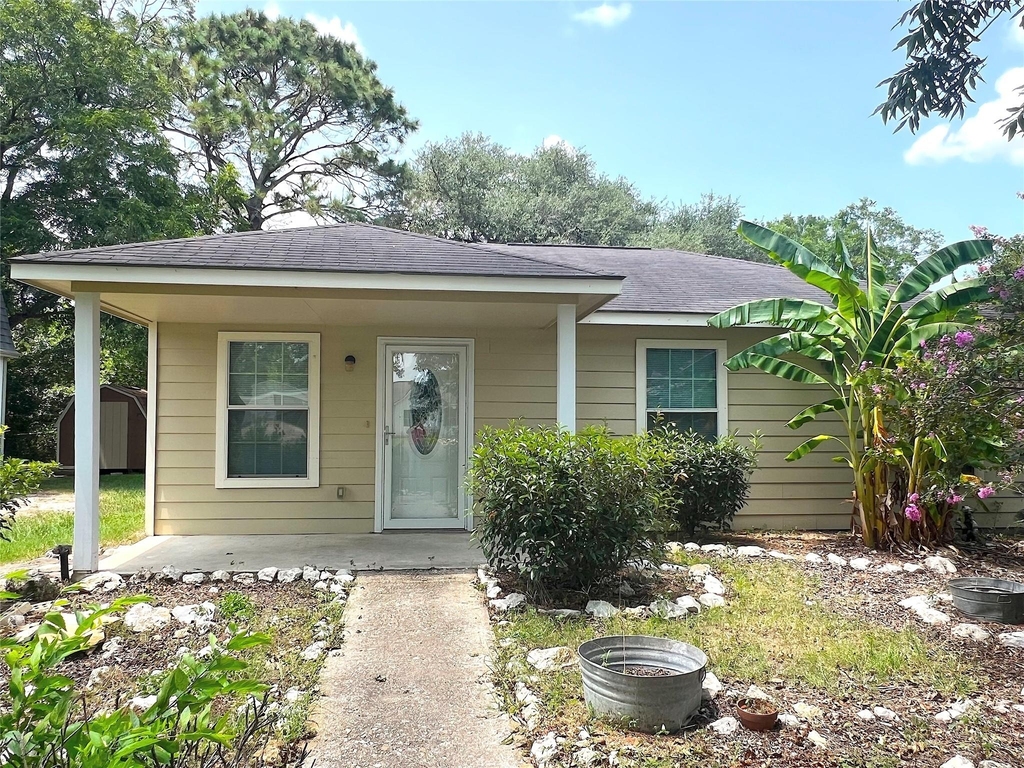 1006 2nd Street - Photo 1