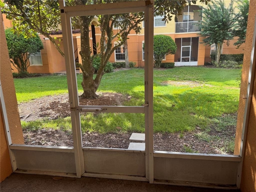 6335 Contessa Drive - Photo 11
