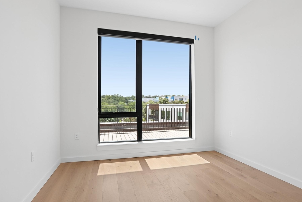 2209 S 1st St - Photo 12
