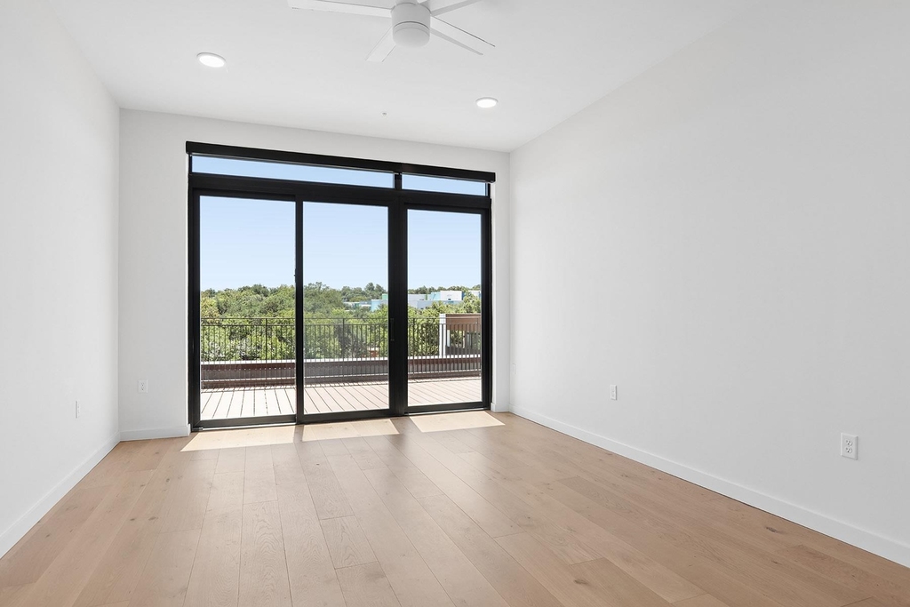 2209 S 1st St - Photo 18