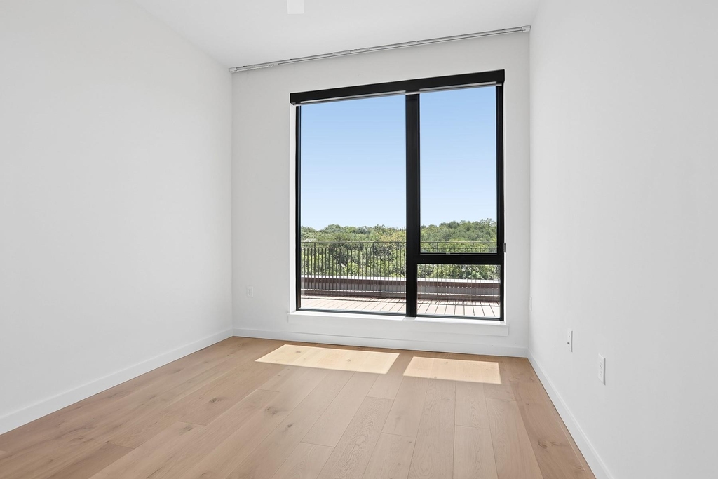 2209 S 1st St - Photo 13