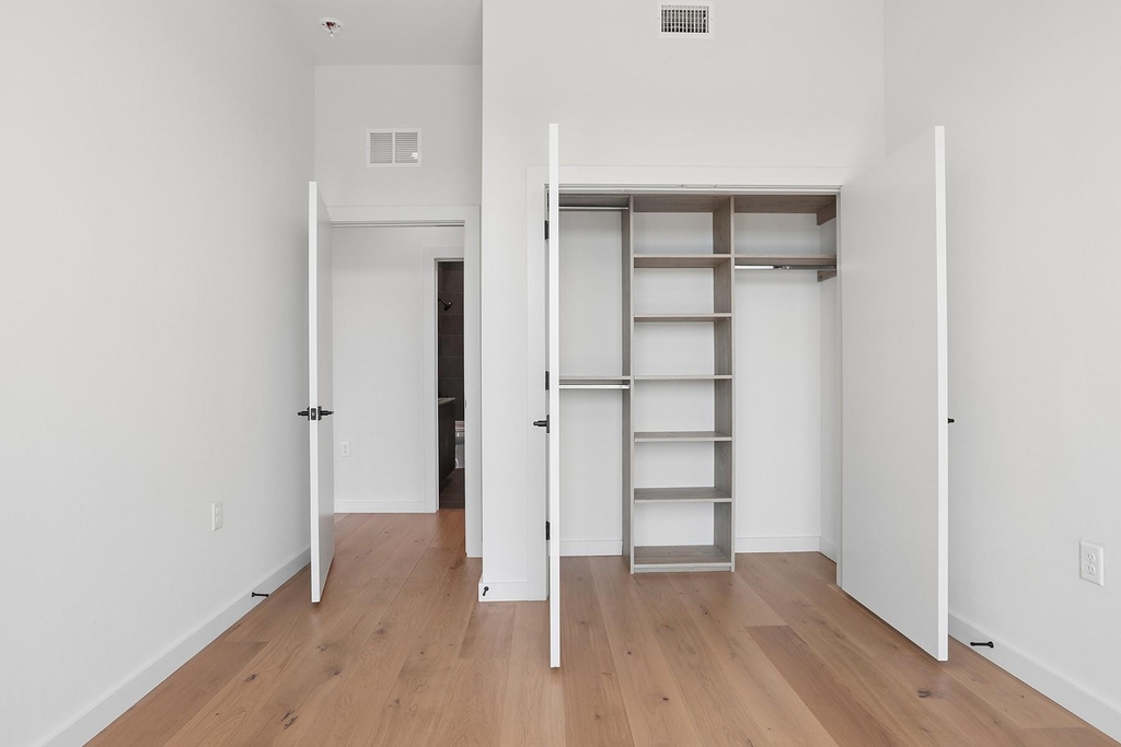 2209 S 1st St - Photo 14