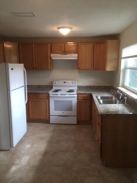 5982 52nd Avenue N - Photo 5