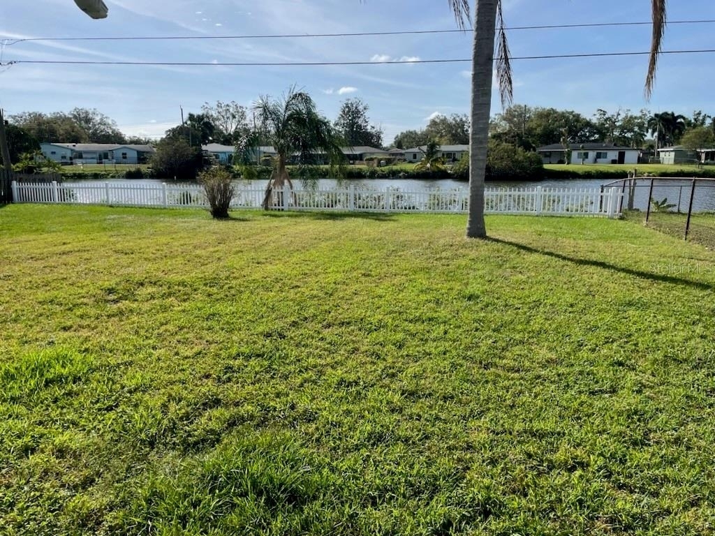5982 52nd Avenue N - Photo 1