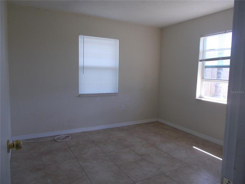 5982 52nd Avenue N - Photo 8