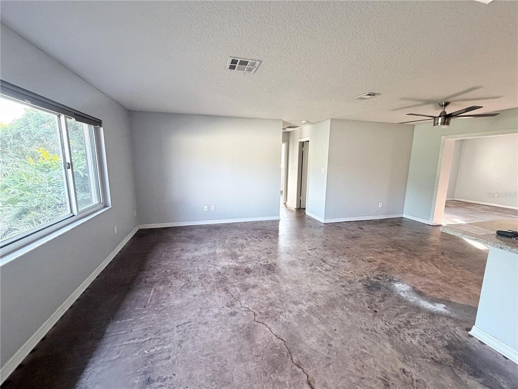 912 Carvell Drive - Photo 16