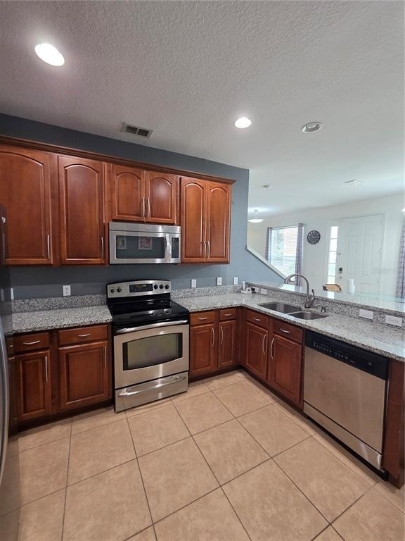 1615 Croydon Street - Photo 4