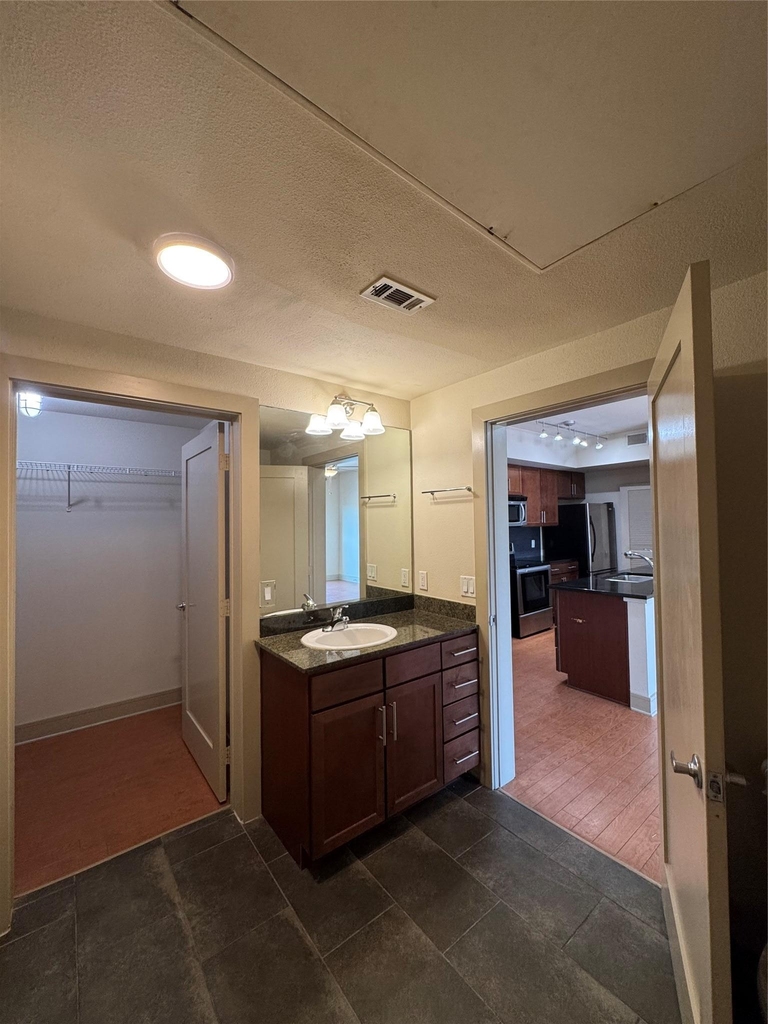 3016 Guadalupe St - Photo 6
