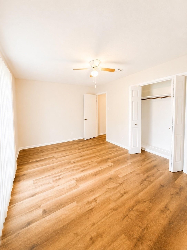 10223 Knoboak Drive - Photo 13