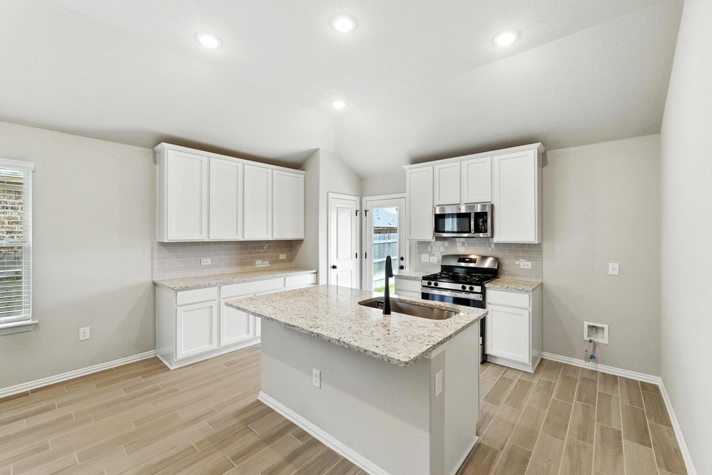 149 Hackberry Ln - Photo 9