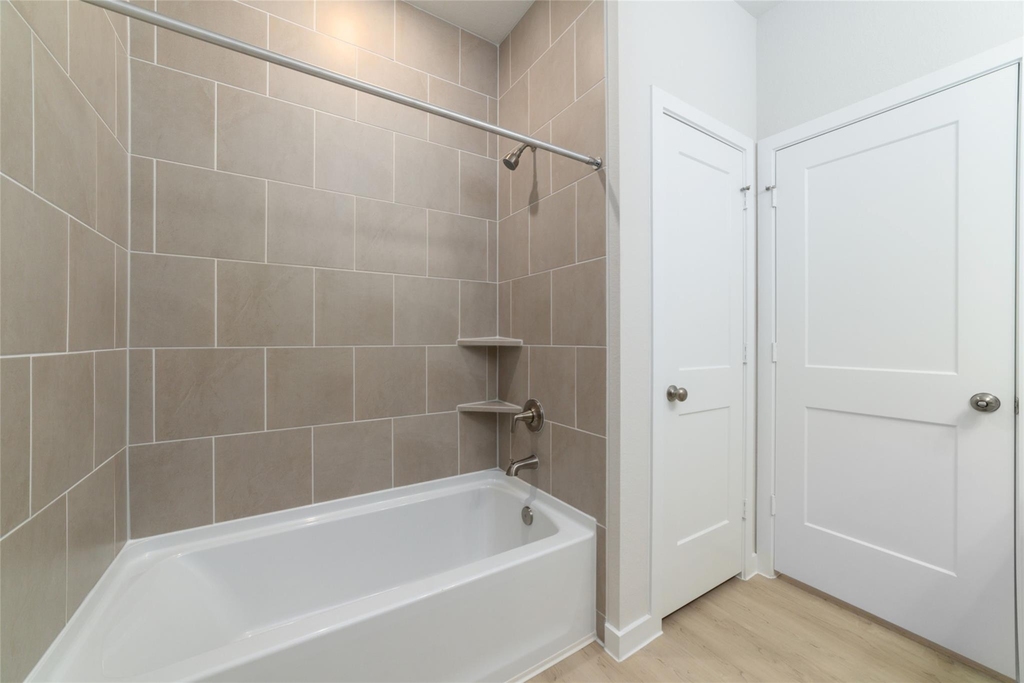 5831 Westwood Shore Drive - Photo 5