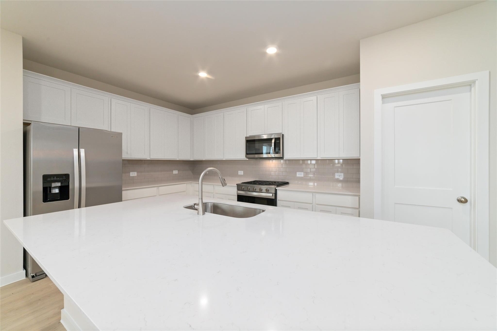5831 Westwood Shore Drive - Photo 15