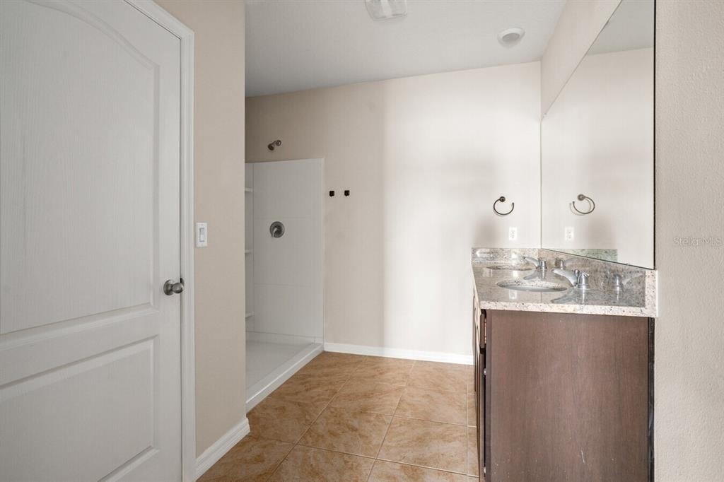 1112 Fox Path - Photo 14