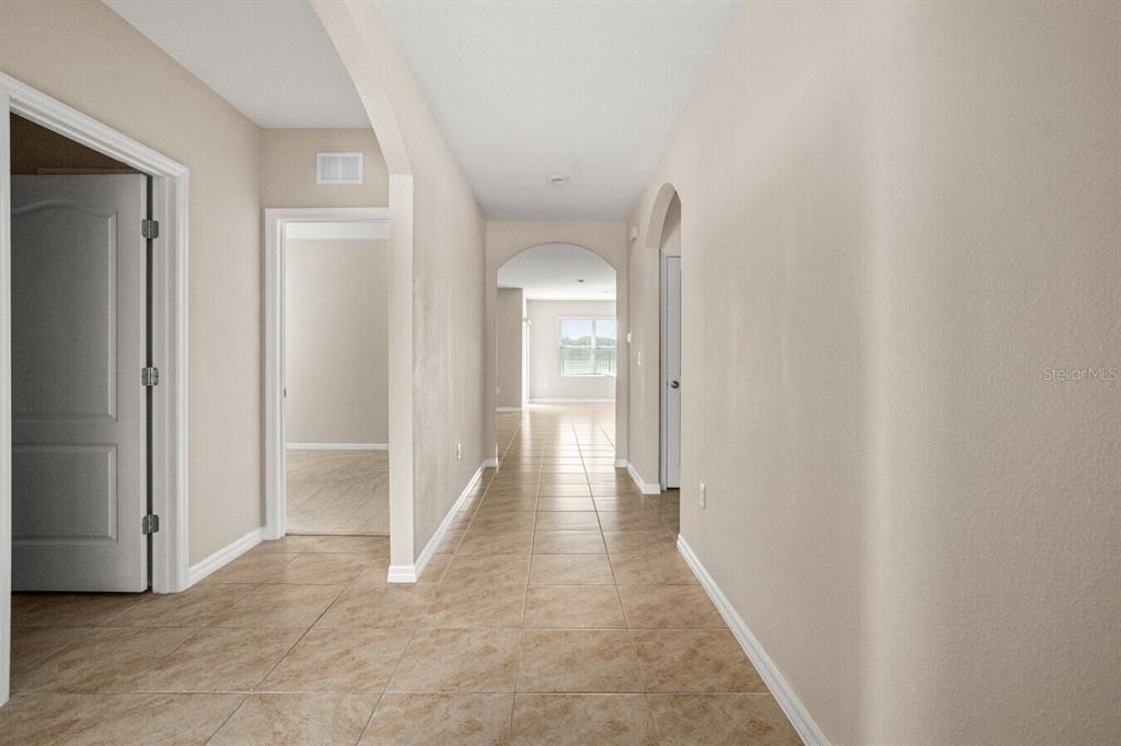 1112 Fox Path - Photo 2