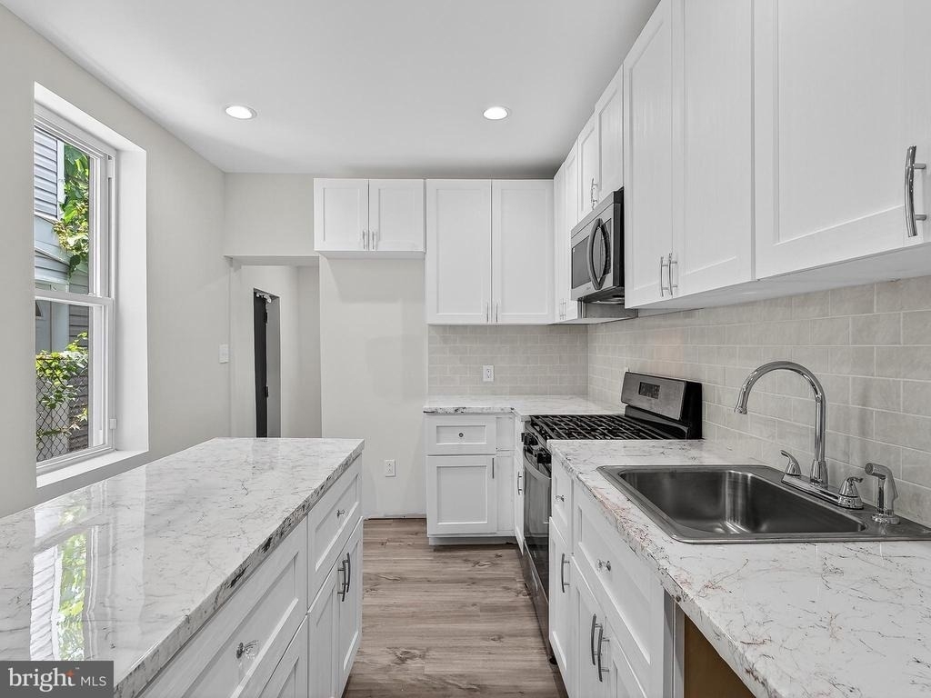 3020 Euclid Avenue - Photo 7