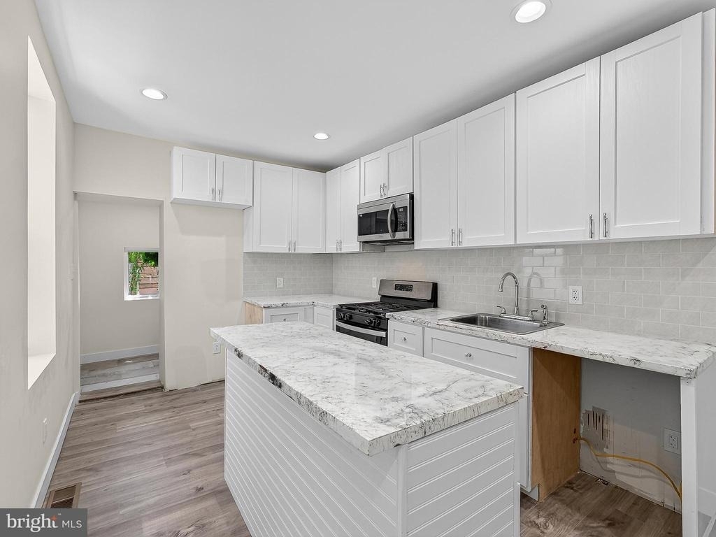 3020 Euclid Avenue - Photo 6