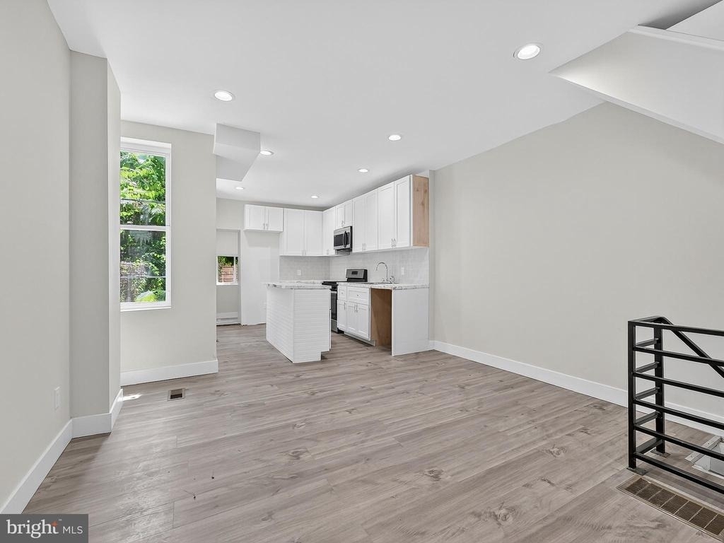 3020 Euclid Avenue - Photo 5