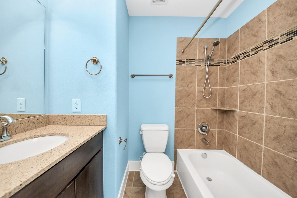 1807 W Webster Street - Photo 25