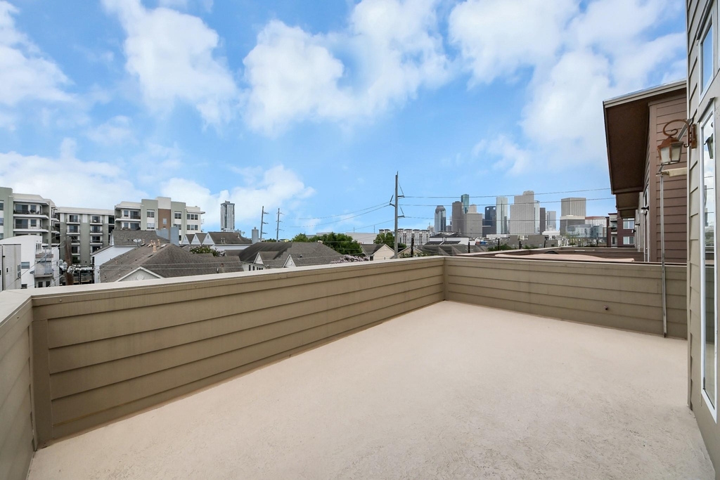 1807 W Webster Street - Photo 7