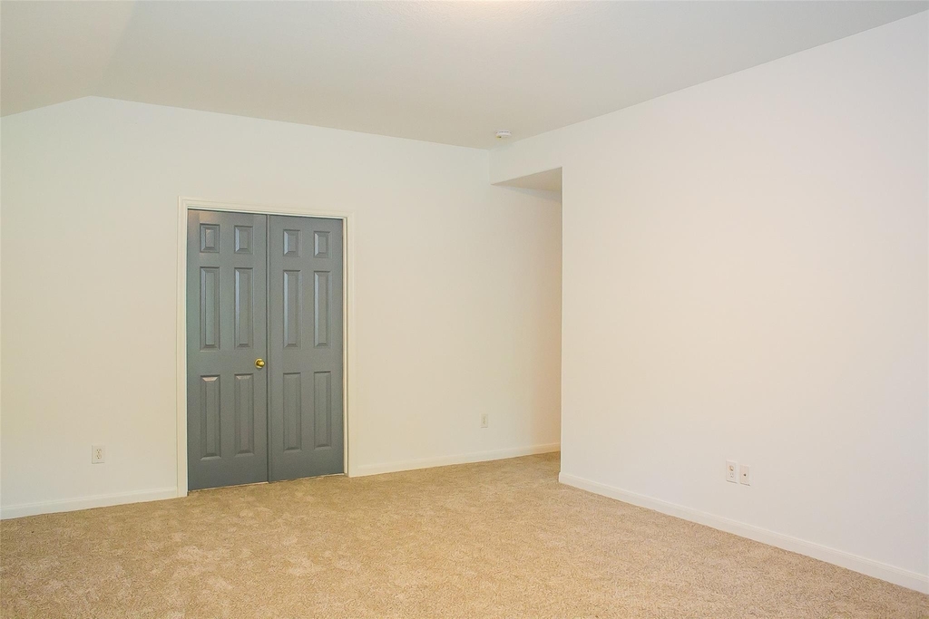 91 Genesee Ridge Drive - Photo 10