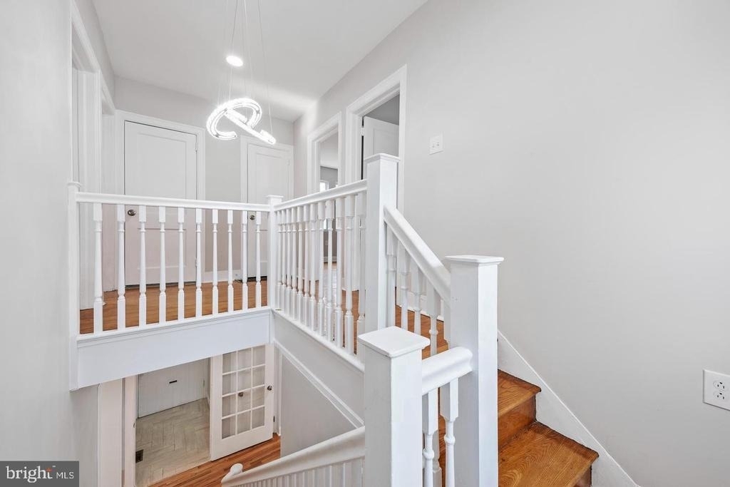 541 E Church - Photo 15