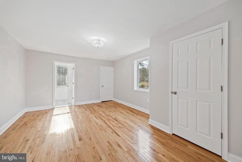 541 E Church - Photo 19