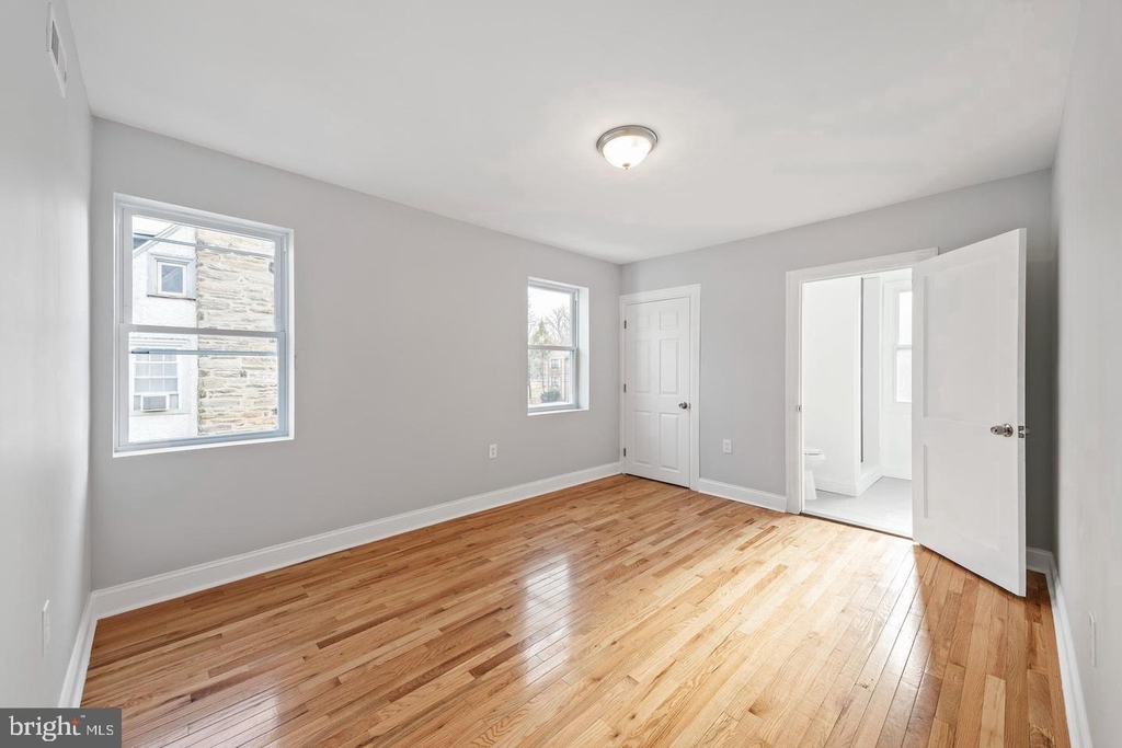 541 E Church - Photo 20