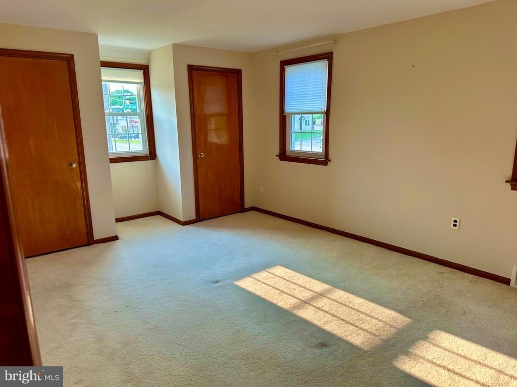 2432 W Chester Pike - Photo 19