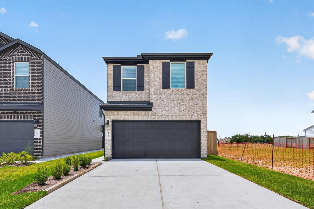 1738 Revolution Way - Photo 1