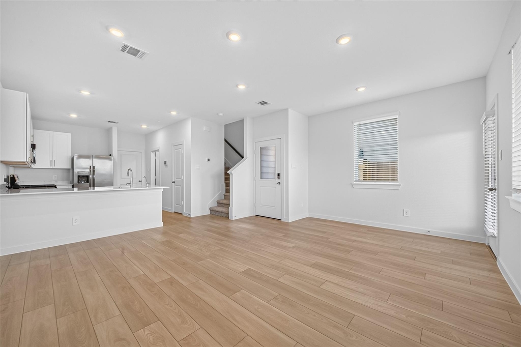 1738 Revolution Way - Photo 5