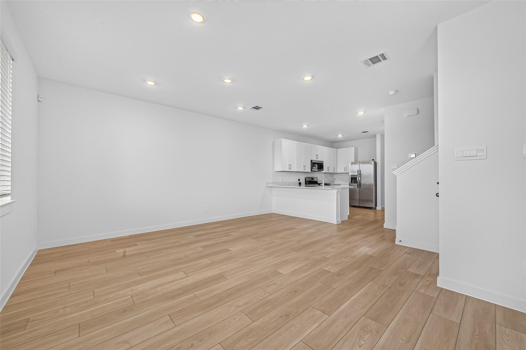 1738 Revolution Way - Photo 7