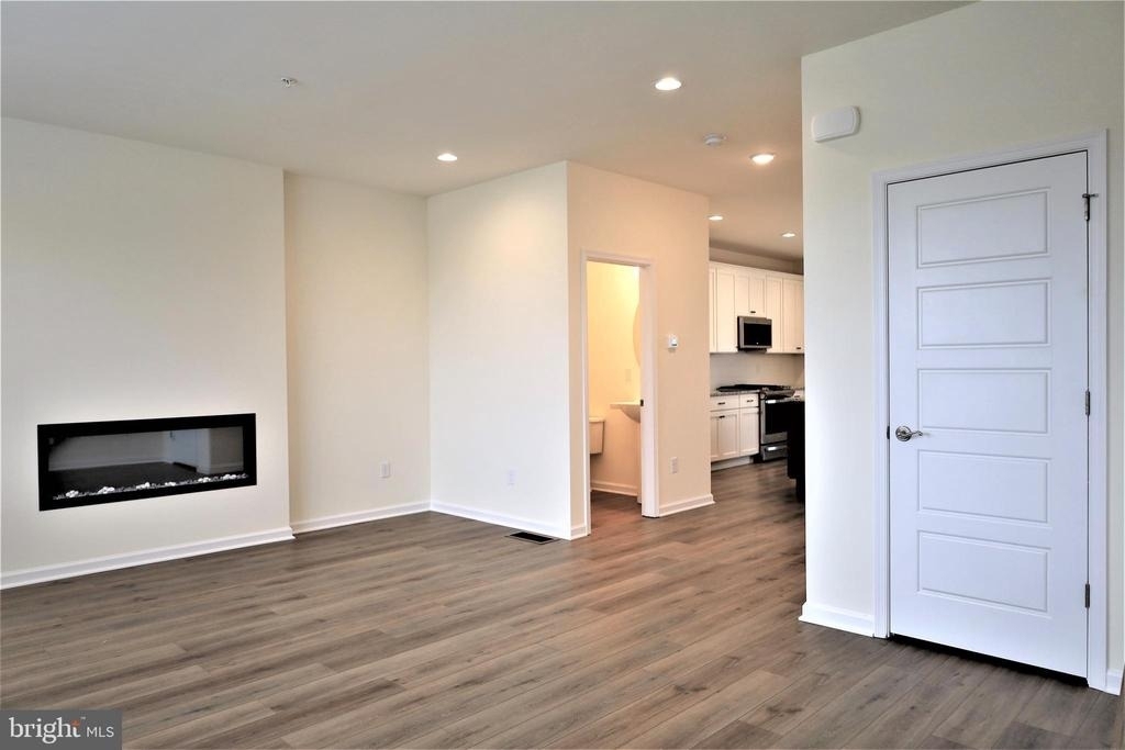 61 Becker Drive - Photo 4