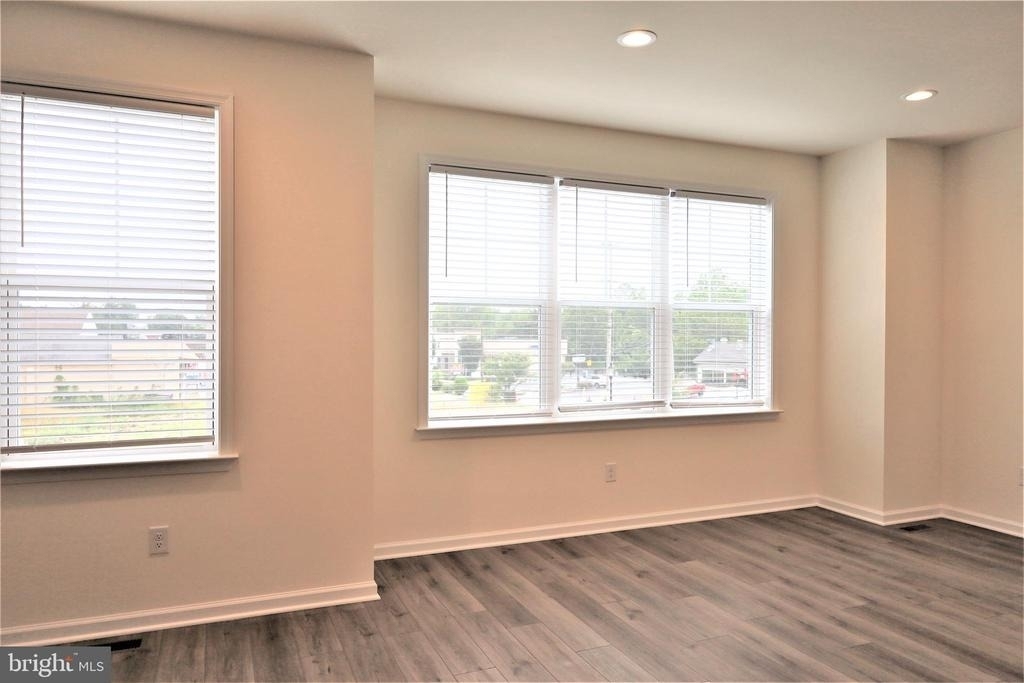 61 Becker Drive - Photo 6