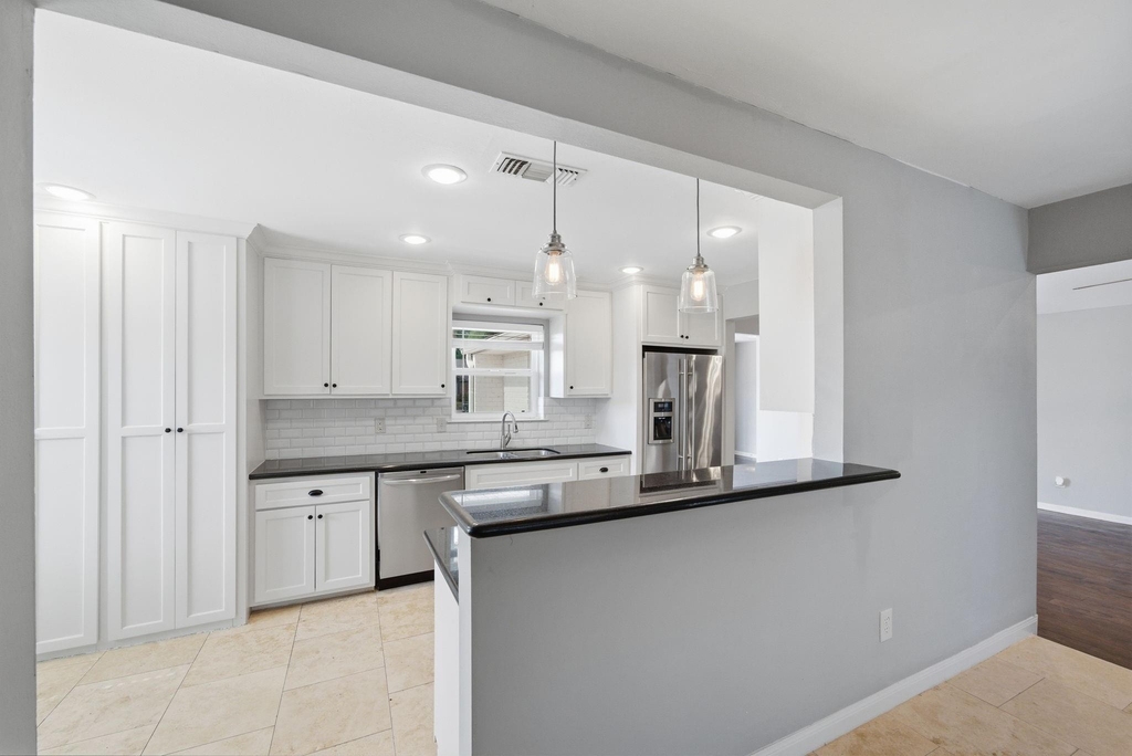 2502 Hollow Hook Road - Photo 12