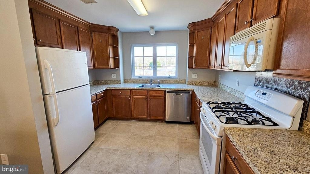 380 Radio Rd - Photo 21