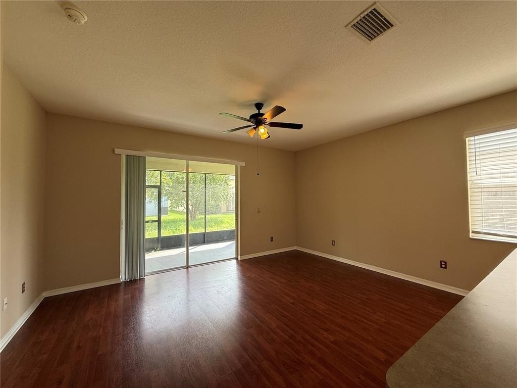 6520 Bridgecrest Drive - Photo 7