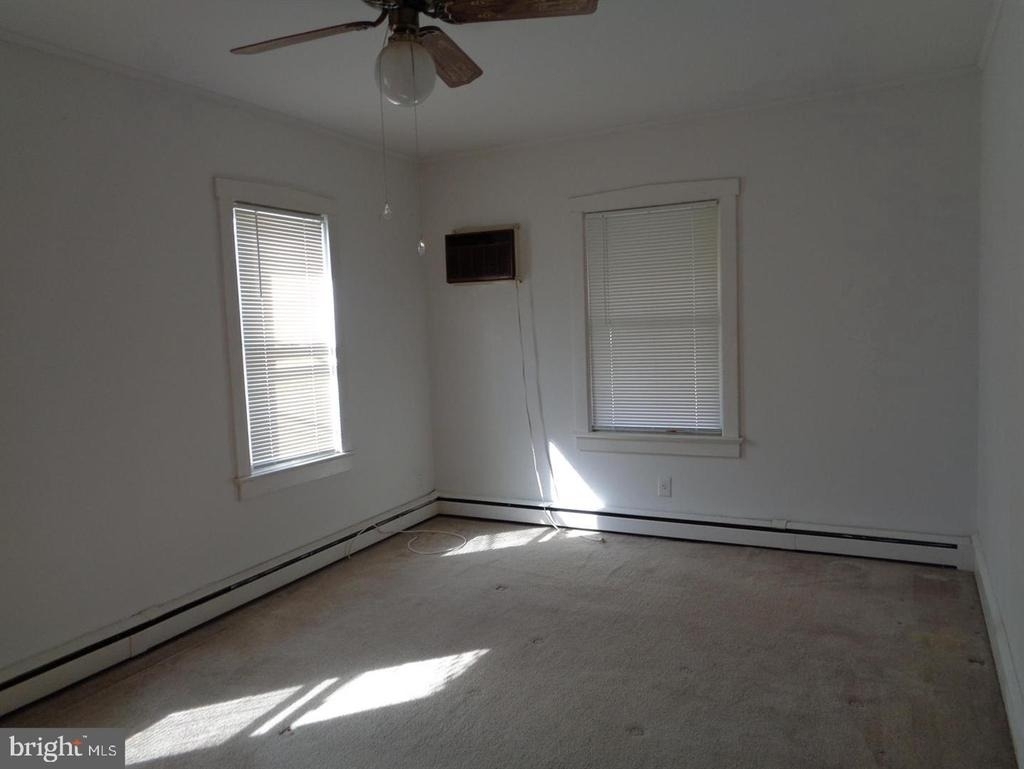 314 Victoria Street - Photo 18