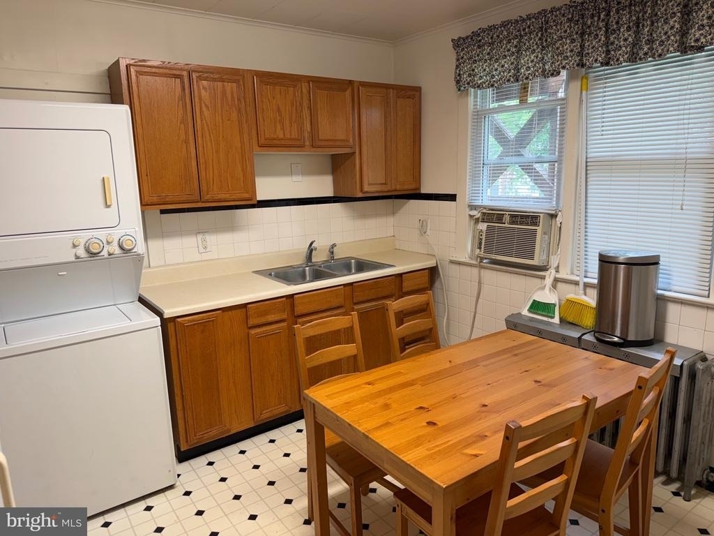202 Main Street - Photo 6