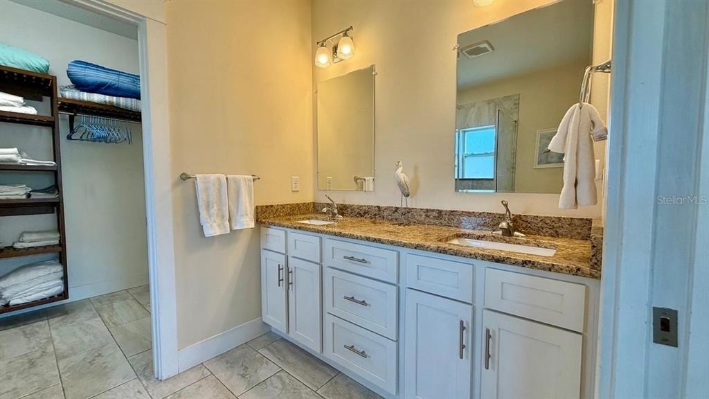 8 Moody Drive - Photo 11