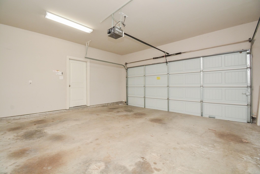 1610 Parker Street - Photo 35